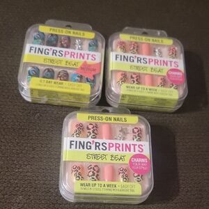 FING'RSPRINTS Street Beat Press-On Nails - Multi-Color Nails 3 Packs
